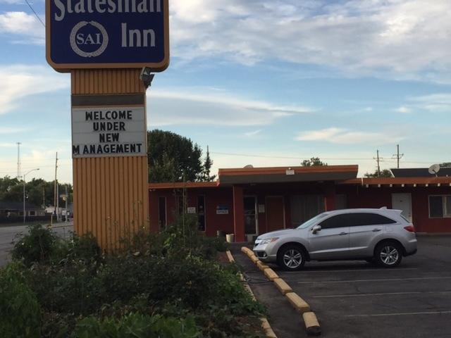 Statesman Inn Terre Haute Esterno foto